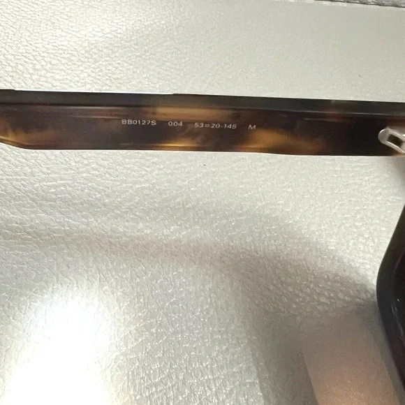 Balenciaga Brown Tortoise Sunglasses with Black Case - Picture 5 of 6